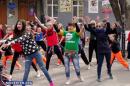 Танцюють всі!